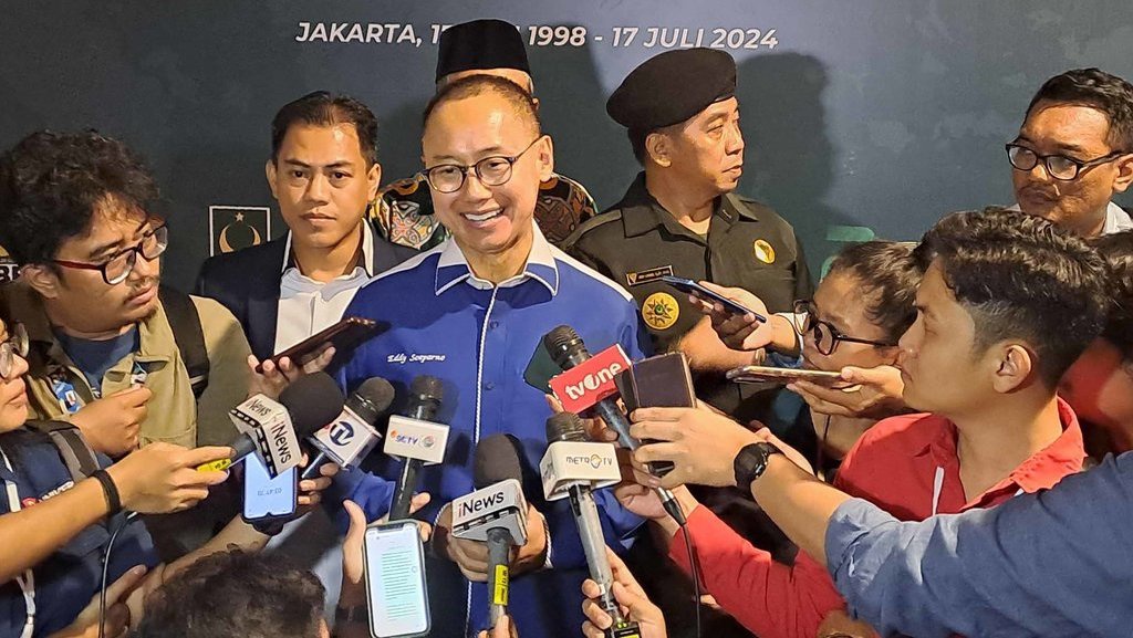 DPR Jamin Tak Anulir Putusan MK soal Syarat Kandidat Pilkada DPR Jamin Tak Anulir Putusan MK soal Syarat Kandidat Pilkada