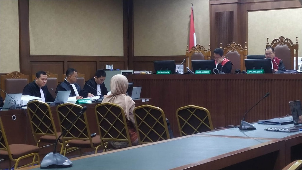 JPU Ungkap Hakim Gazalba Minta Barang Pribadi Milik Fify Mulyani JPU Ungkap Hakim Gazalba Minta Barang Pribadi Milik Fify Mulyani