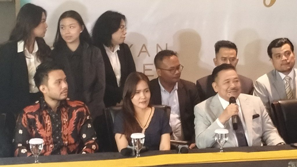 Ajukan PK, Kubu Jessica Punya Bukti yang Sempat Disembunyikan Ajukan PK, Kubu Jessica Punya Bukti yang Sempat Disembunyikan