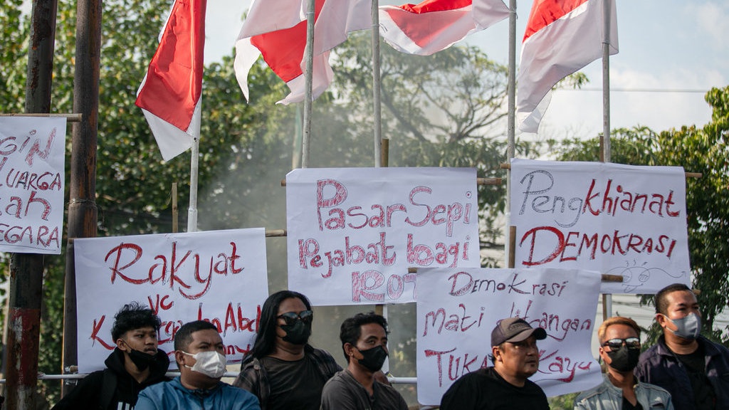 4 Link Twibbon Hari Demokrasi Internasional 2024 dan Ucapannya 4 Link Twibbon Hari Demokrasi Internasional 2024 dan Ucapannya