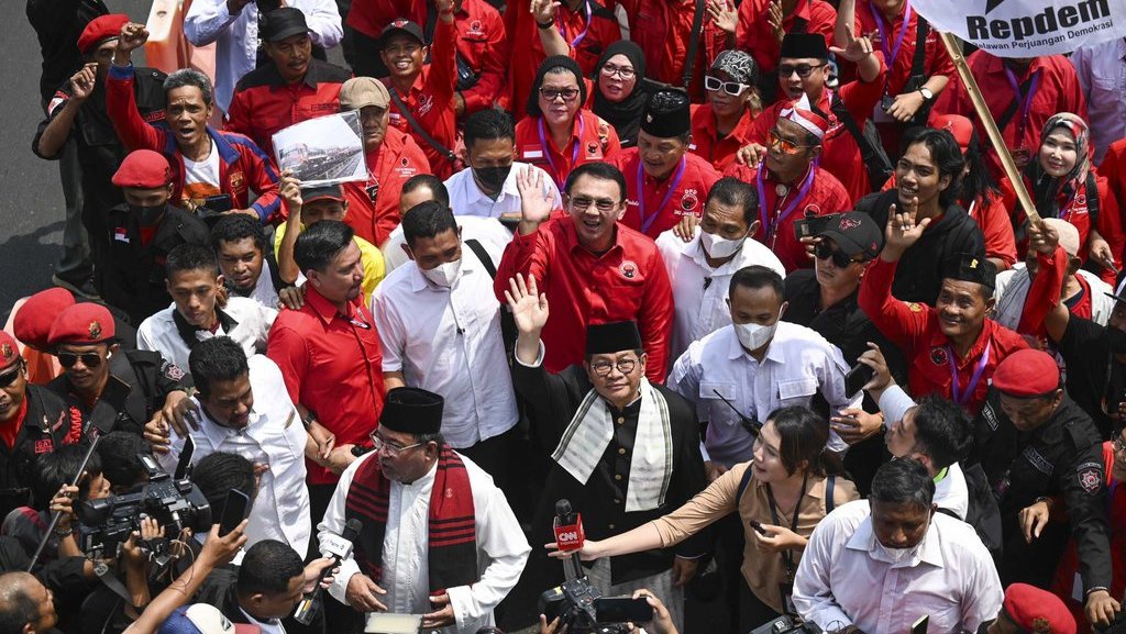 Harta Kekayaan Pramono Anung Rp104,2 M dan Ridwan Kamil Rp22,7 M Harta Kekayaan Pramono Anung Rp104,2 M dan Ridwan Kamil Rp22,7 M