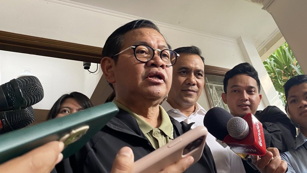 Di Sela Kesibukan, Pramono Anung Temui Perwakilan Warga Jakarta Di Sela Kesibukan, Pramono Anung Temui Perwakilan Warga Jakarta