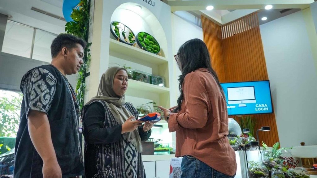 UMKM Binaan BRI Bawa Keunikan Dekorasi Alam ke Pameran Kriyanusa UMKM Binaan BRI Bawa Keunikan Dekorasi Alam ke Pameran Kriyanusa