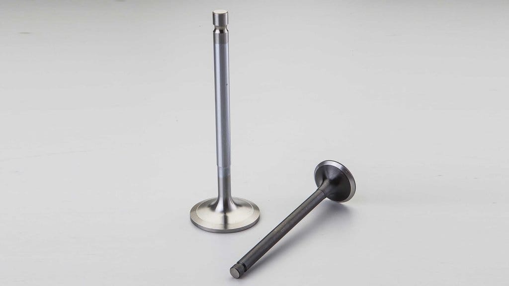 Tiga Fungsi Klep Motor dan 5 Cara Menyetelnya Tiga Fungsi Klep Motor dan 5 Cara Menyetelnya