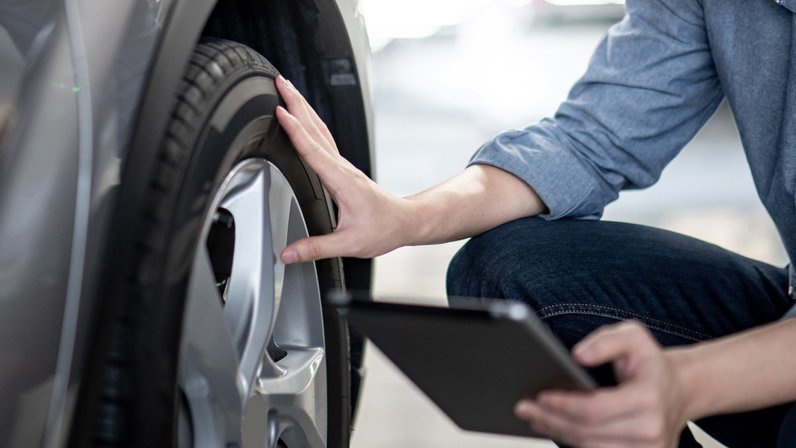 11 Rekomendasi Ban Mobil Ring 14 Terbaik dan Harganya 11 Rekomendasi Ban Mobil Ring 14 Terbaik dan Harganya