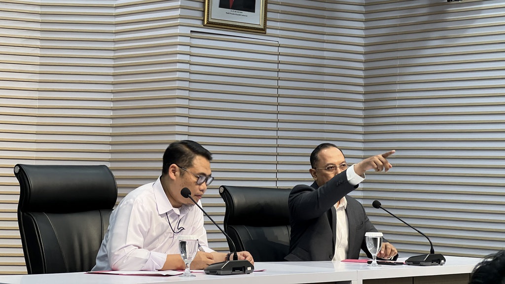 KPK Cegah Eks Gubernur Kaltim Terkait Kasus Izin Pertambangan KPK Cegah Eks Gubernur Kaltim Terkait Kasus Izin Pertambangan