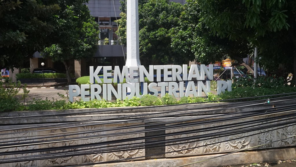 Kemenperin Klaim Perusahaan AS Justru Minta TKDN Tak Dihapus Kemenperin Klaim Perusahaan AS Justru Minta TKDN Tak Dihapus