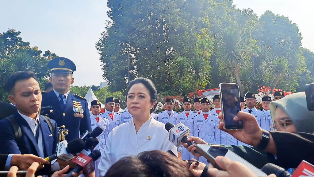 Puan Bantah Anggota DPR Naik Gaji: Itu Kompensasi Uang Rumah Puan Bantah Anggota DPR Naik Gaji: Itu Kompensasi Uang Rumah