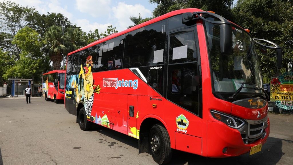 Strategi Pemprov Jateng Bikin Transportasi Publik Nyaman & Murah Strategi Pemprov Jateng Bikin Transportasi Publik Nyaman & Murah