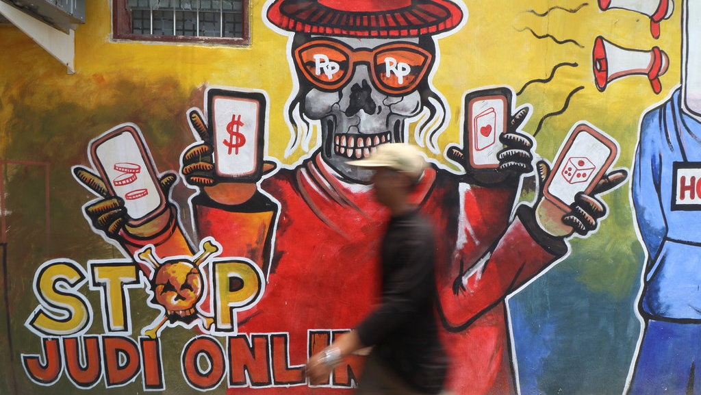 Pemberantasan Judi Online Harus Berani hingga ke Bandar & Beking Pemberantasan Judi Online Harus Berani hingga ke Bandar & Beking