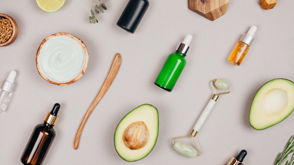 Kenalan dengan Skincare Vegan: Manfaat, Kelebihan, & Kekurangan Kenalan dengan Skincare Vegan: Manfaat, Kelebihan, & Kekurangan