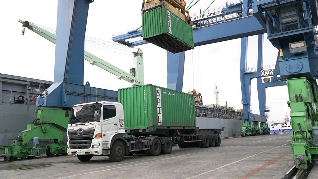 Arus Peti Kemas Ambon Naik, ALFI Dorong Kontenerisasi Komoditas Arus Peti Kemas Ambon Naik, ALFI Dorong Kontenerisasi Komoditas