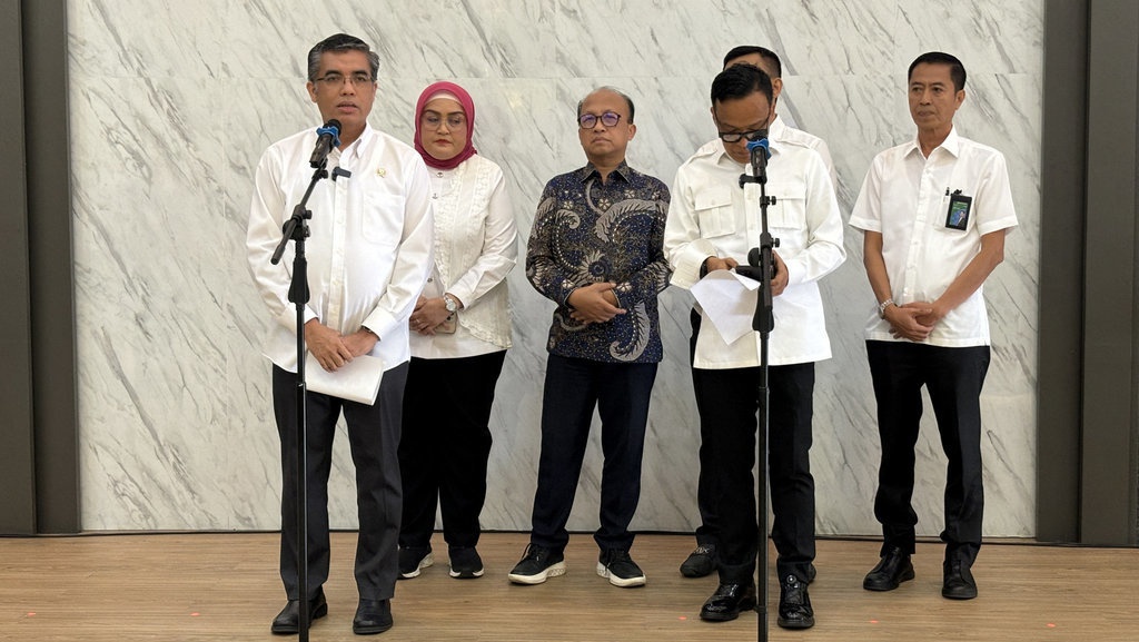 Yassierli Fokus Isu UMP dalam 100 Hari Menjabat sebagai Menaker Yassierli Fokus Isu UMP dalam 100 Hari Menjabat sebagai Menaker