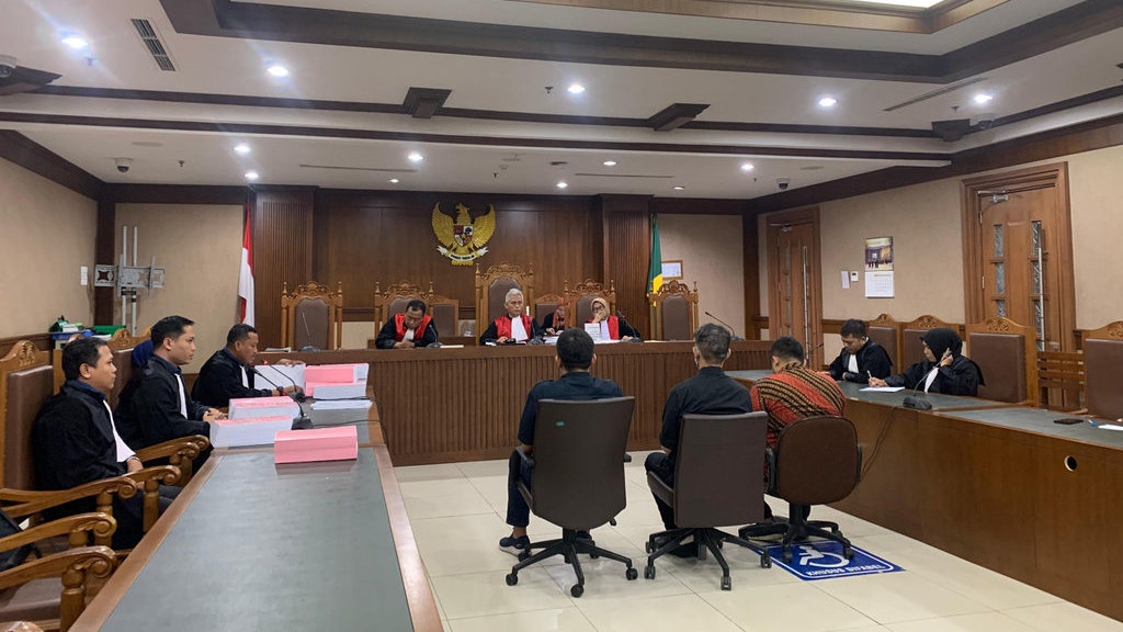 Koruptor Jalur KA Besitang-Langsa Dituntut 6 hingga 8 Tahun Bui Koruptor Jalur KA Besitang-Langsa Dituntut 6 hingga 8 Tahun Bui