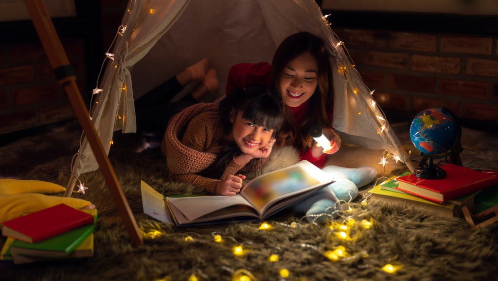 Apa Saja Unsur Intrinsik Cerita Fantasi? Simak Penjelasannya Apa Saja Unsur Intrinsik Cerita Fantasi? Simak Penjelasannya