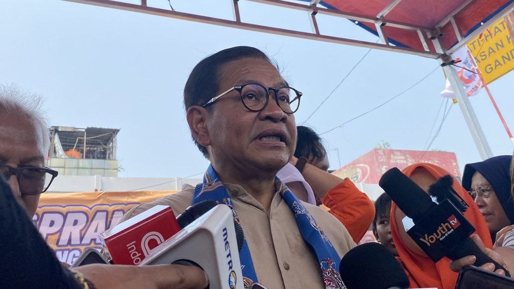 Pramono Janjikan Program Pemutihan Ijazah Sekolah yang Tertahan Pramono Janjikan Program Pemutihan Ijazah Sekolah yang Tertahan