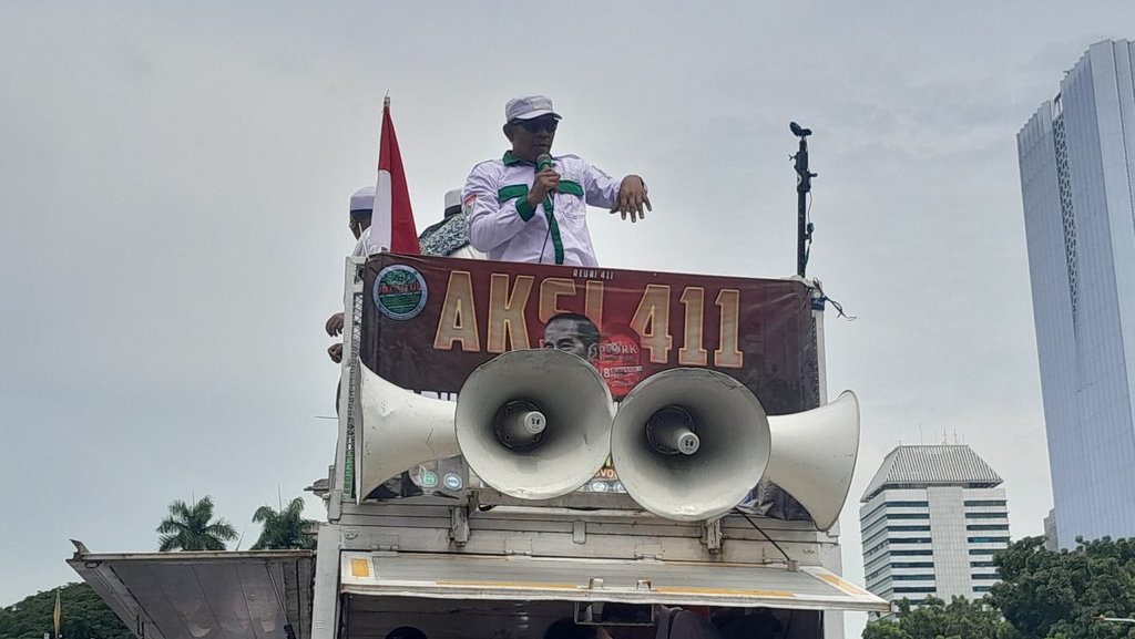 Ketua FPI: Aksi 411 Jangan Sampai Ditunggangi Pendukung Ahok Ketua FPI: Aksi 411 Jangan Sampai Ditunggangi Pendukung Ahok