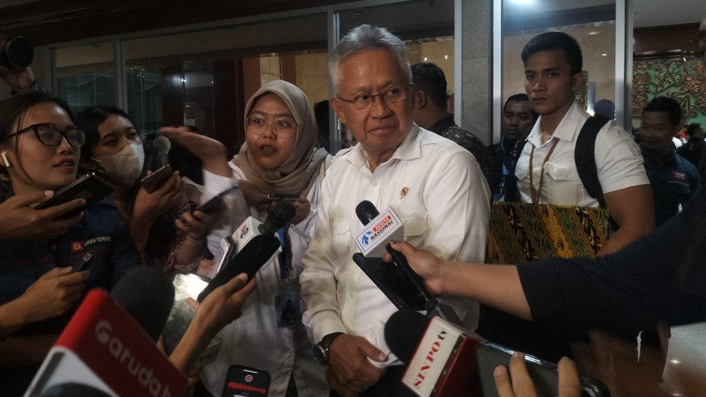 Mendikti Satryo Duga ASN Kemendikti Demo karena Tolak Dimutasi