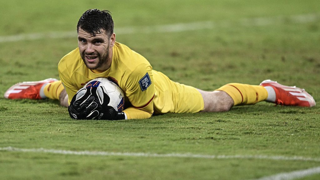 Usai Pulih Cedera, Maarten Paes Siap Bela Indonesia vs Arab Usai Pulih Cedera, Maarten Paes Siap Bela Indonesia vs Arab