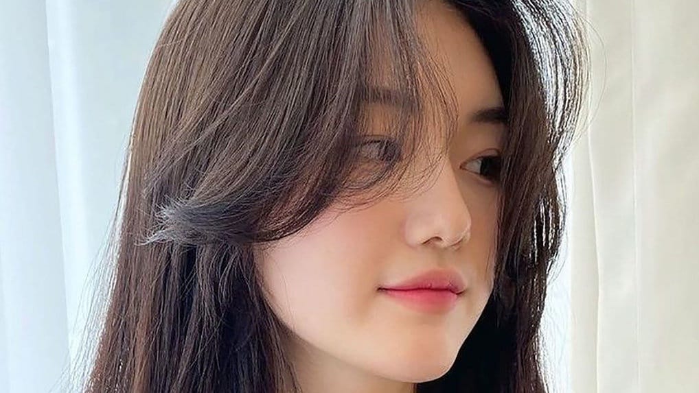 12 Tren Gaya Rambut Tahun 2025 untuk Pria dan Wanita 12 Tren Gaya Rambut Tahun 2025 untuk Pria dan Wanita