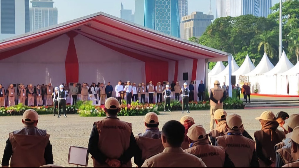 Belajar dari Sampang, Gibran Serukan Pilkada Tanpa Korban Jiwa Belajar dari Sampang, Gibran Serukan Pilkada Tanpa Korban Jiwa