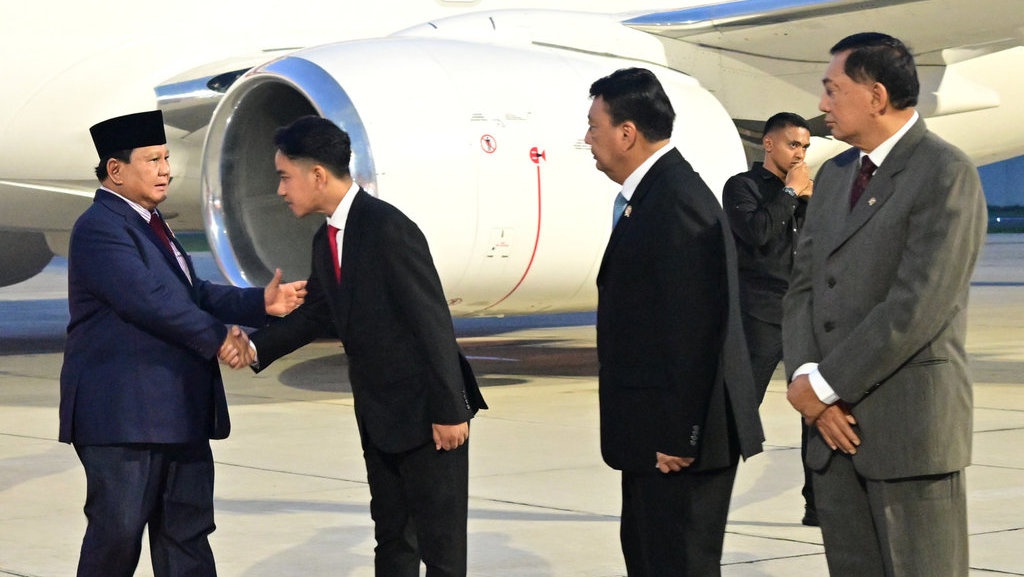 Lawatan Luar Negeri Usai, Prabowo Tiba di Tanah Air Lawatan Luar Negeri Usai, Prabowo Tiba di Tanah Air