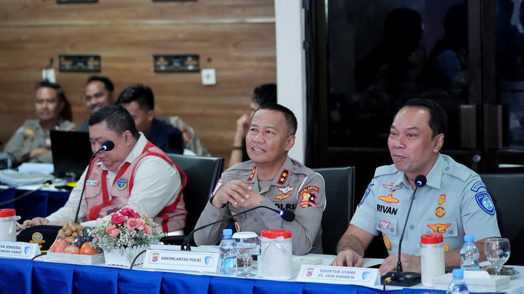 Polri Prediksi 110 Juta Orang Lakukan Mudik Nataru 2024-2025 Polri Prediksi 110 Juta Orang Lakukan Mudik Nataru 2024-2025