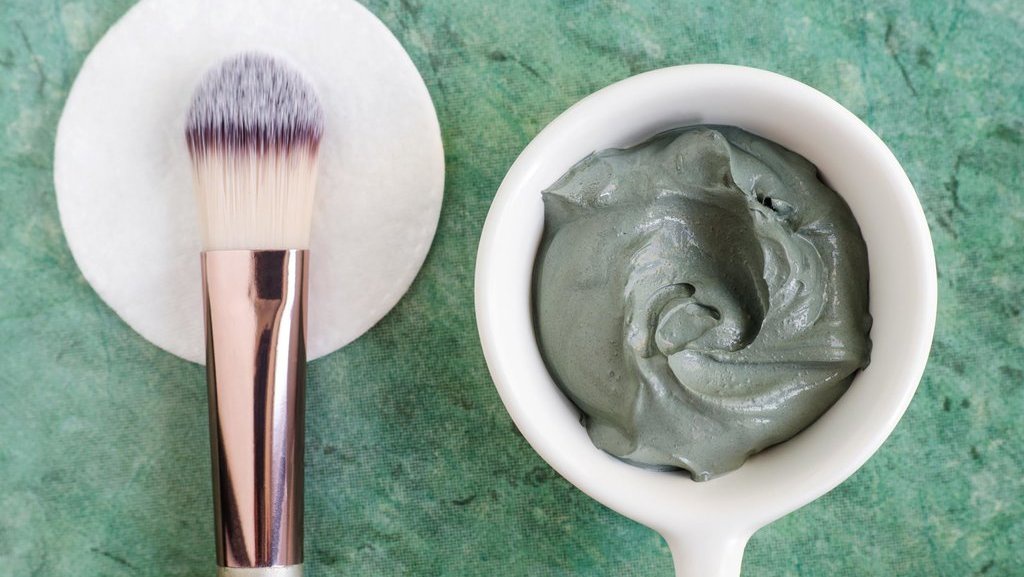 5 Manfaat Clay Mask untuk Wajah, Bisa Mengencangkan Kulit! 5 Manfaat Clay Mask untuk Wajah, Bisa Mengencangkan Kulit!