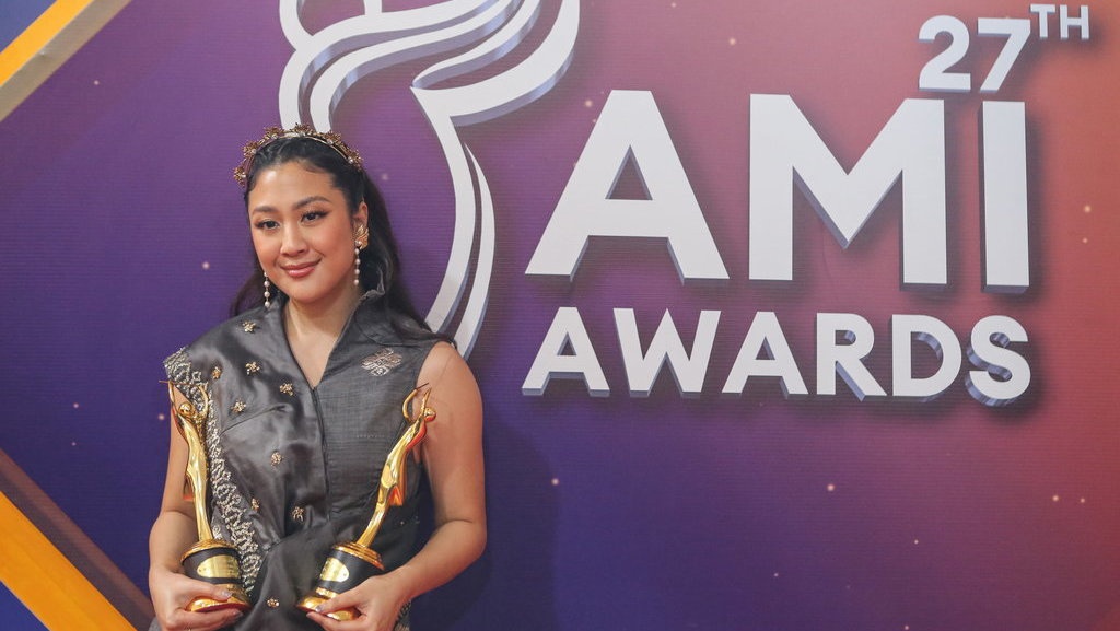 Daftar Lengkap Pemenang AMI Awards 2024 Daftar Lengkap Pemenang AMI Awards 2024