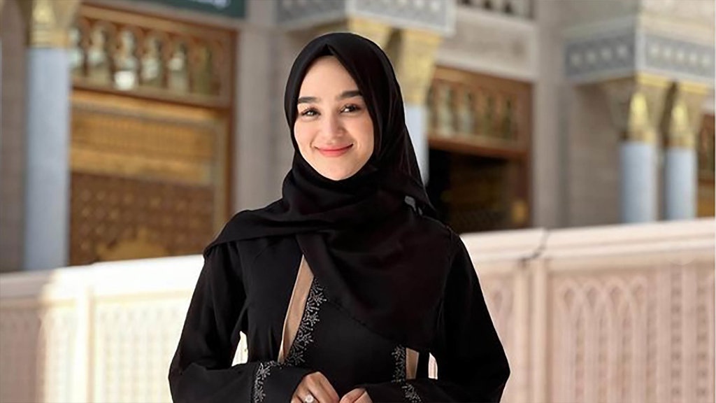 Sosok Hana Hanifah & Kaitannya dengan Kasus SPPD DPRD Riau Sosok Hana Hanifah & Kaitannya dengan Kasus SPPD DPRD Riau