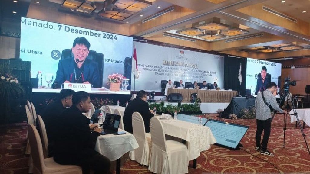 KPU Sulut Tetapkan Paslon Yulius-Victor Menang Pilgub 2024 KPU Sulut Tetapkan Paslon Yulius-Victor Menang Pilgub 2024