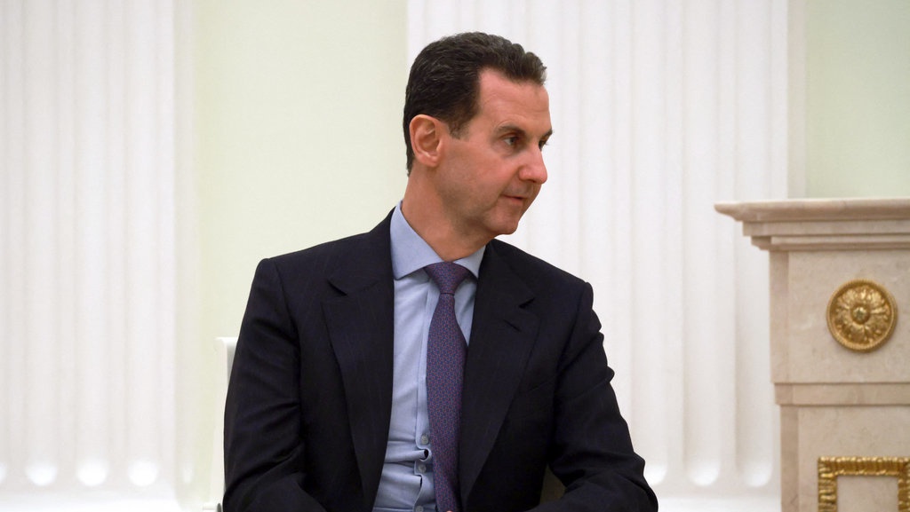 Oposisi Kuasai Damaskus, Presiden al-Assad Kabur dari Suriah Oposisi Kuasai Damaskus, Presiden al-Assad Kabur dari Suriah