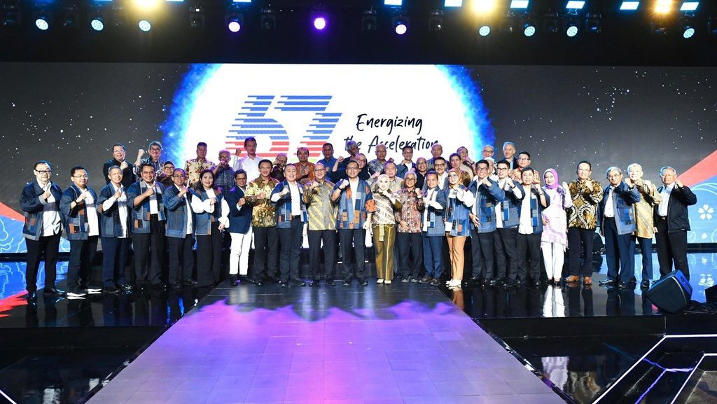 67 Tahun Kiprah Pertamina Wujudkan Swasembada Energi 67 Tahun Kiprah Pertamina Wujudkan Swasembada Energi