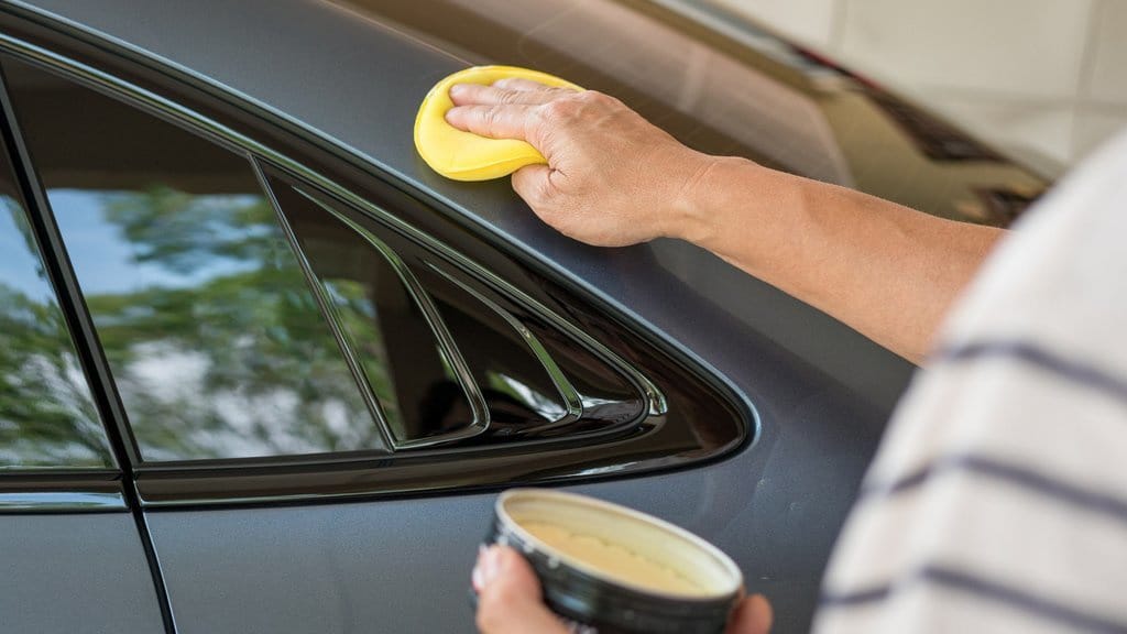 Poles Body Mobil: Manfaat, Biaya, dan Caranya Poles Body Mobil: Manfaat, Biaya, dan Caranya