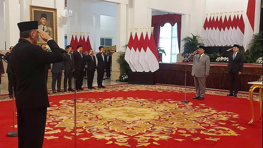 Prabowo Lantik Gubernur Kalsel & Dewan Pertahanan Nasional Prabowo Lantik Gubernur Kalsel & Dewan Pertahanan Nasional