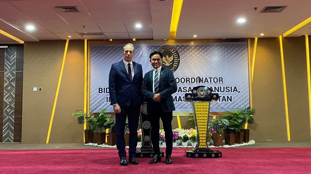 Yusril Bertemu Dubes Prancis, Bahas Nasib Napi Serge Atlaoui Yusril Bertemu Dubes Prancis, Bahas Nasib Napi Serge Atlaoui