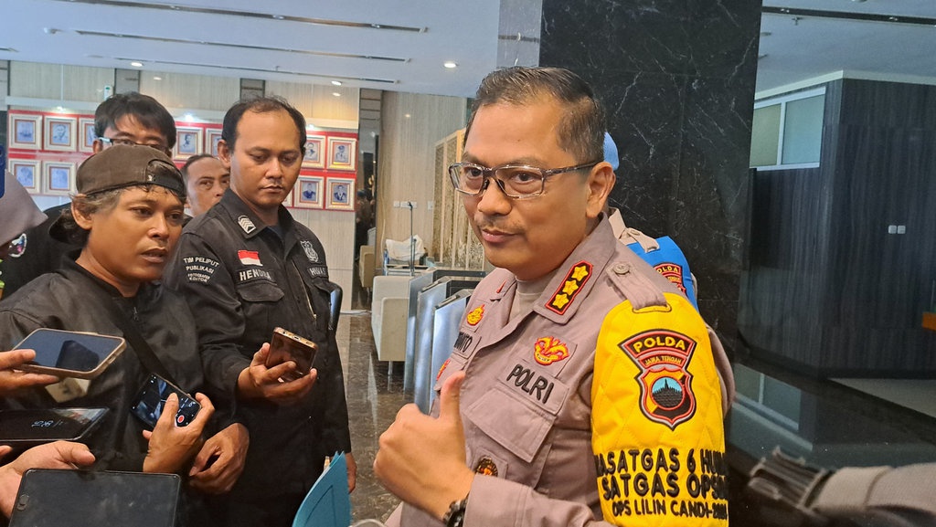 Polda Jateng Belum Tahan 3 Tersangka Kasus Bullying PPDS Undip Polda Jateng Belum Tahan 3 Tersangka Kasus Bullying PPDS Undip