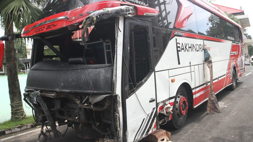 Keterangan Kepala SMK TI & Dishub Bali soal Kecelakaan di Batu Keterangan Kepala SMK TI & Dishub Bali soal Kecelakaan di Batu