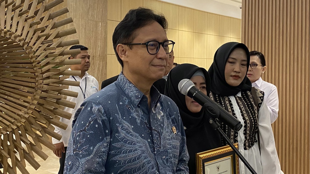 Menkes Budi Anggap Virus HMPV Penyakit Flu Biasa Menkes Budi Anggap Virus HMPV Penyakit Flu Biasa