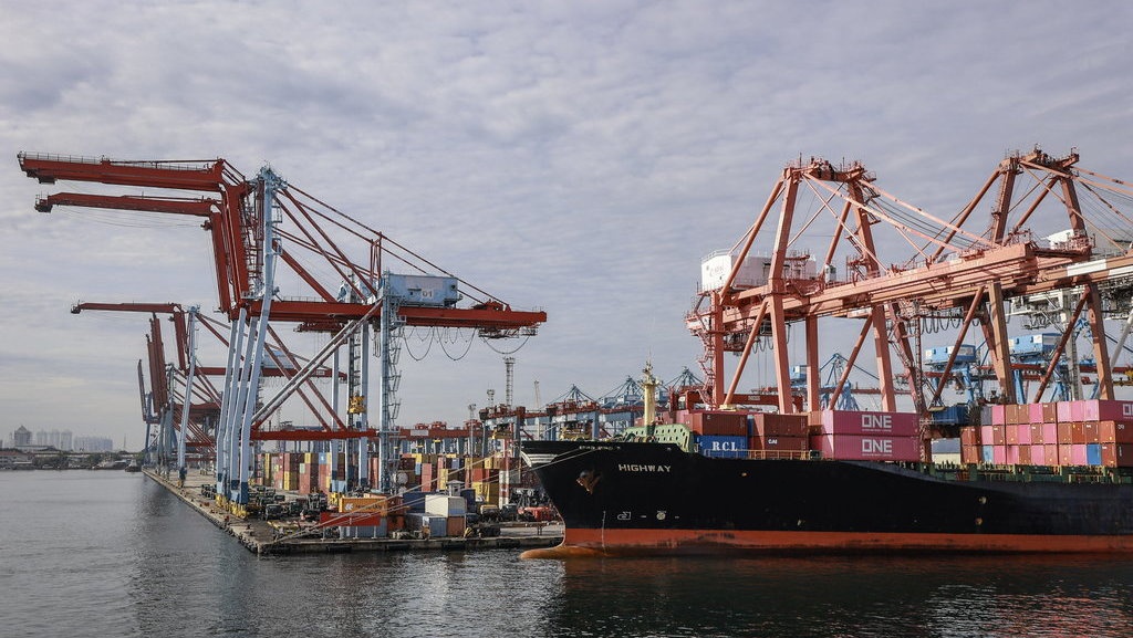 Hingga Juni, Neraca Perdagangan RI Surplus 19,48 Miliar Dolar AS Hingga Juni, Neraca Perdagangan RI Surplus 19,48 Miliar Dolar AS