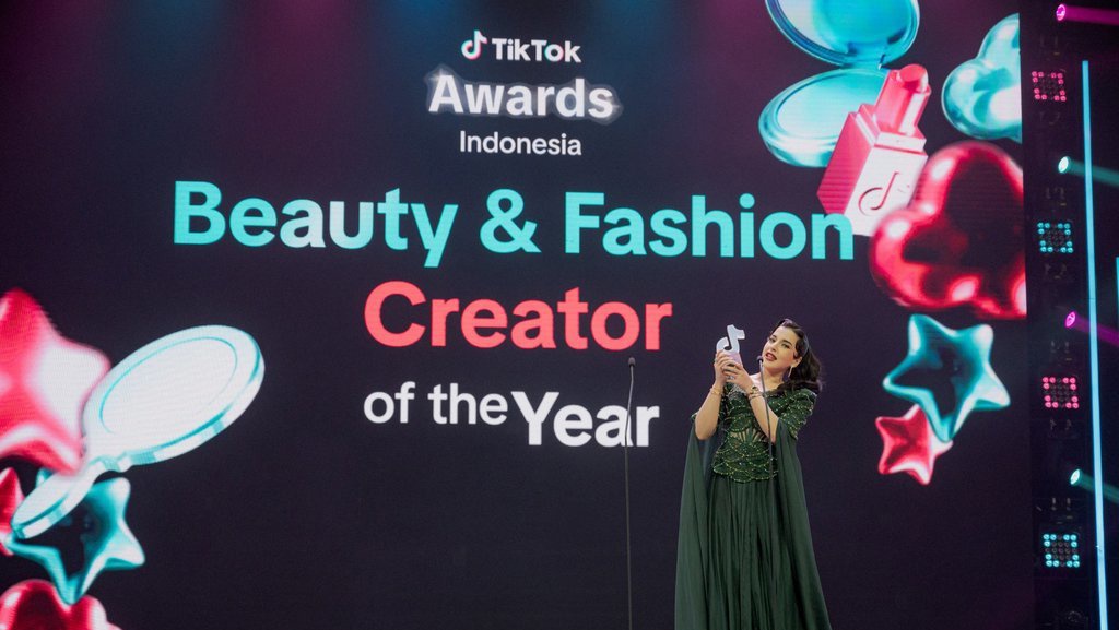 3 Kreator TikTok Menginspirasi Lewat Ulasan Jujur & Kreatif 3 Kreator TikTok Menginspirasi Lewat Ulasan Jujur & Kreatif