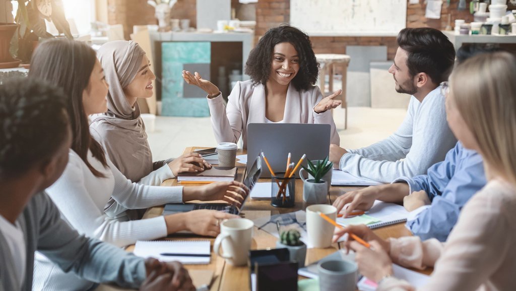 Mengenal Logical Fallacy & Jenisnya: Ad Hominem hingga Strawman Mengenal Logical Fallacy & Jenisnya: Ad Hominem hingga Strawman