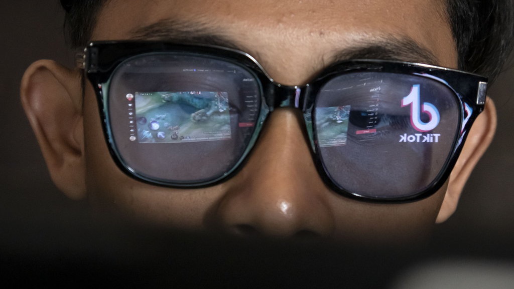 Pertanyaan-Jawaban Tren Kesenjangan Sosial yang Viral di TikTok