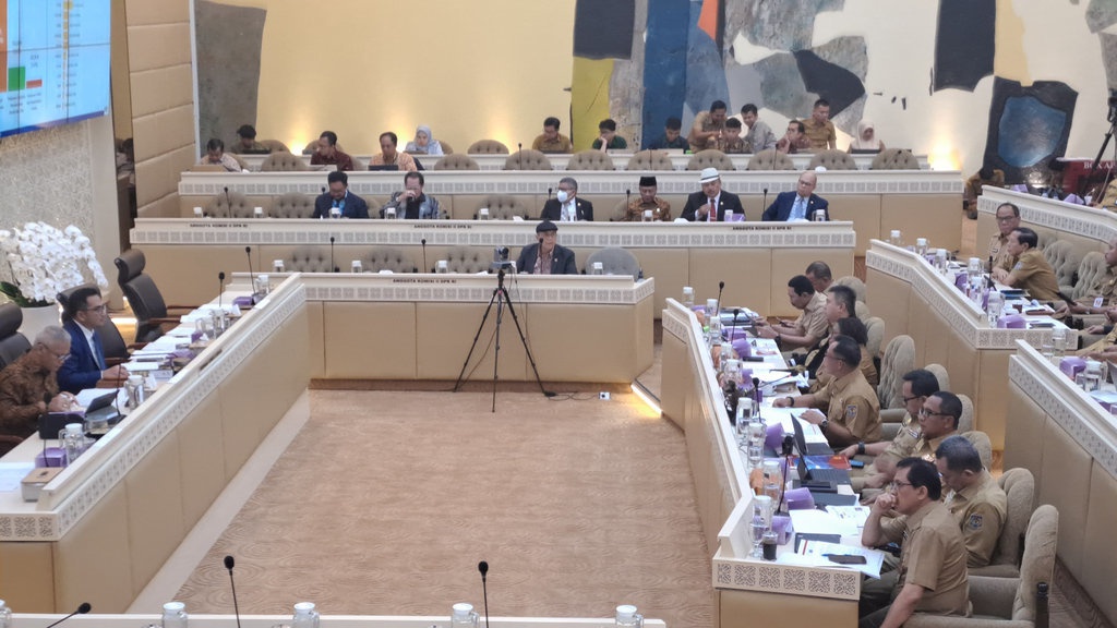 Tito Sebut Prabowo Atensi soal Kondisi Kelayakan Toilet Sekolah Tito Sebut Prabowo Atensi soal Kondisi Kelayakan Toilet Sekolah