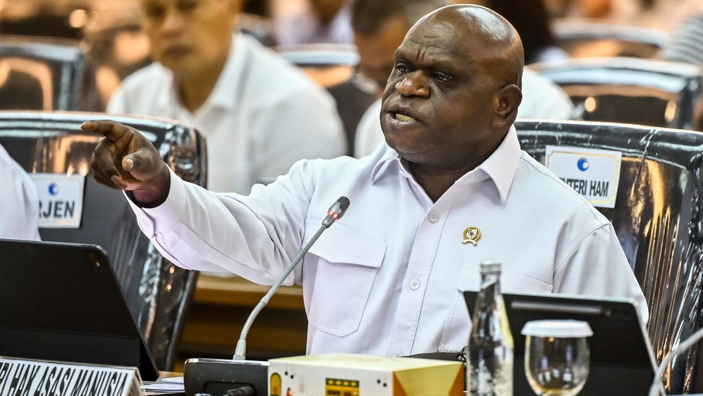 Pigai: Ruang Demonstrasi di Halaman DPR Demi Perkuat Demokrasi Pigai: Ruang Demonstrasi di Halaman DPR Demi Perkuat Demokrasi