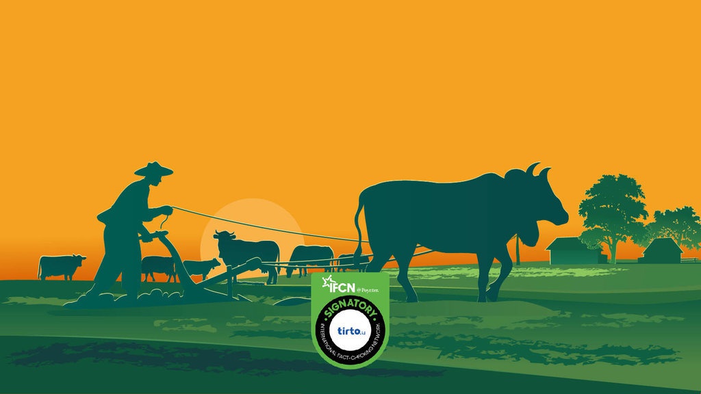 Senjakala Petani: Lahan Tergilas, Dukungan Pemerintah Tak Jelas Senjakala Petani: Lahan Tergilas, Dukungan Pemerintah Tak Jelas