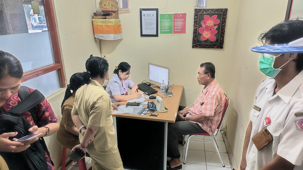 4,4 Juta Warga Bali Bisa Akses Cek Kesehatan Gratis per Hari Ini 4,4 Juta Warga Bali Bisa Akses Cek Kesehatan Gratis per Hari Ini