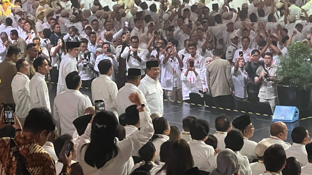 Canda Prabowo kepada Petinggi Parpol dan Ormas saat HUT Gerindra Canda Prabowo kepada Petinggi Parpol dan Ormas saat HUT Gerindra