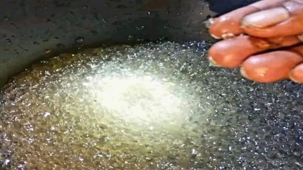 Apa Penyebab Hujan Jelly di Gorontalo? Ini Kata BMKG Apa Penyebab Hujan Jelly di Gorontalo? Ini Kata BMKG