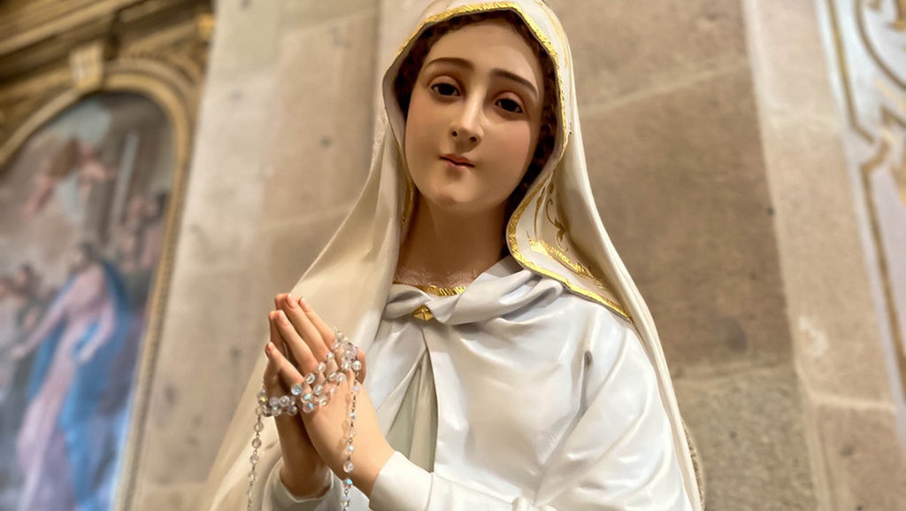 Doa Rosario Sabtu 4 Oktober 2025, Peristiwa Gembira & Susunannya Doa Rosario Sabtu 4 Oktober 2025, Peristiwa Gembira & Susunannya